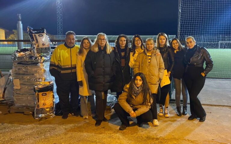 El Ayuntamiento garantiza el bienestar vecinal y animal con la firma de un convenio para regular las colonias felinas